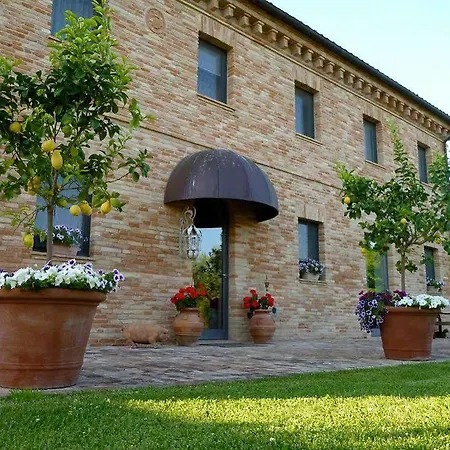 Bed & Breakfast La Commenda (adults Only) *