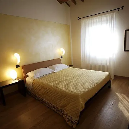 Bed & Breakfast La Commenda (adults Only) *